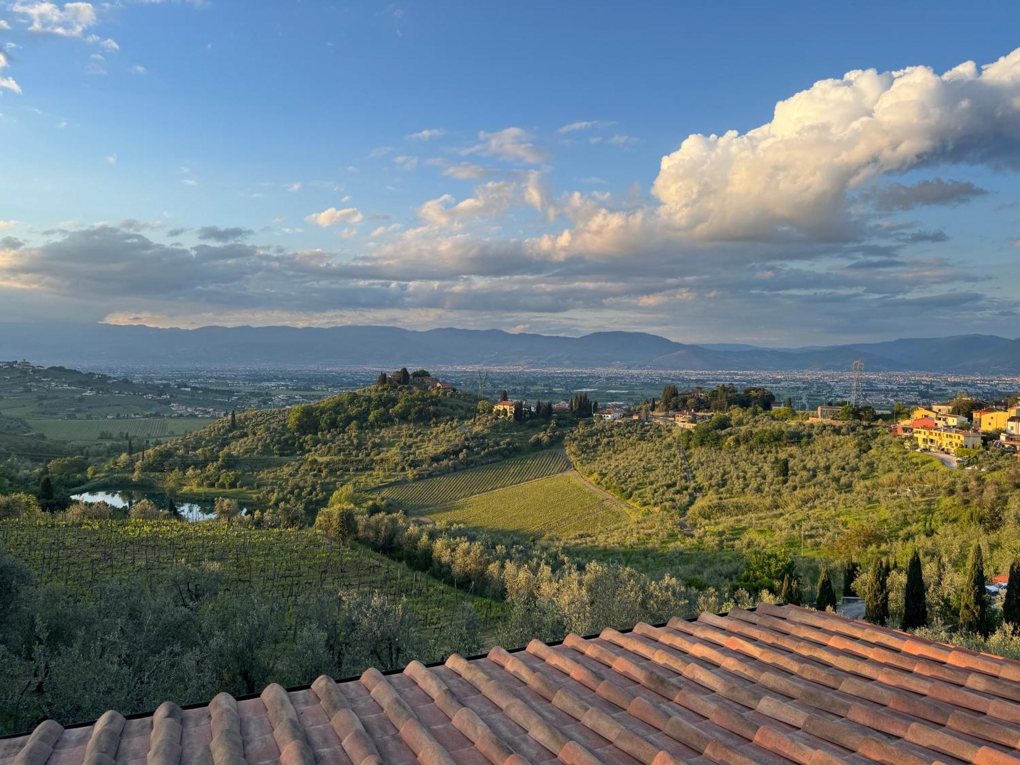 Agriturismo Sotto La Rocca Carmignano Exterior photo